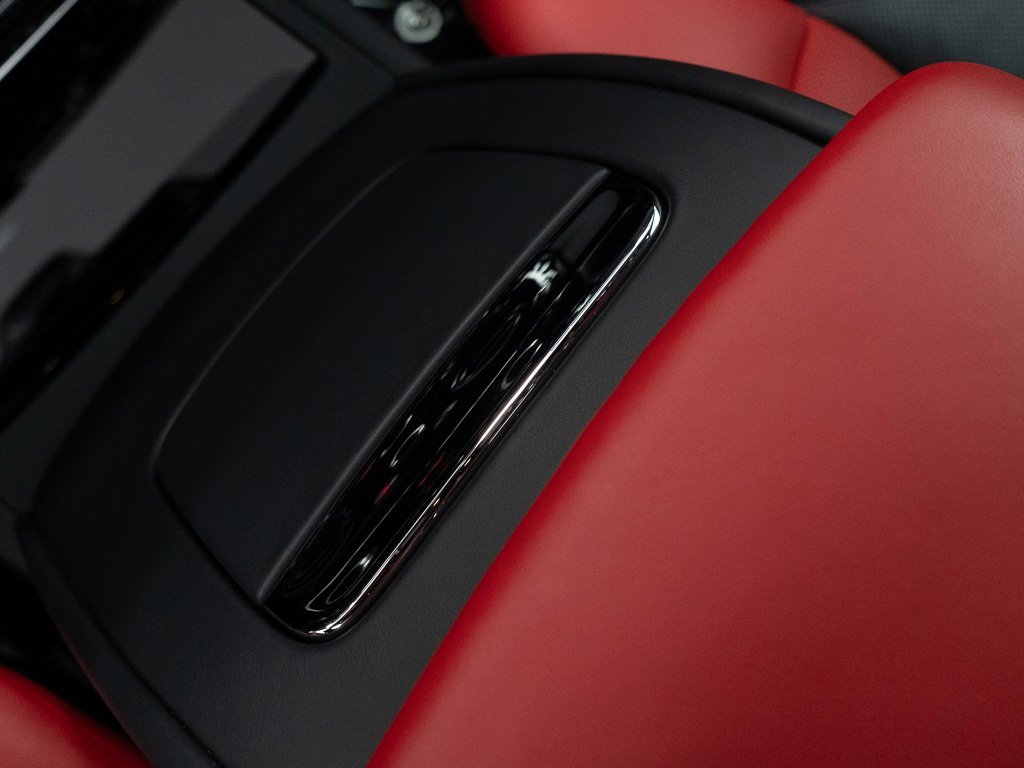Certified 2024 Rolls-Royce Phantom Sedan w/ The Phantom Package image 41