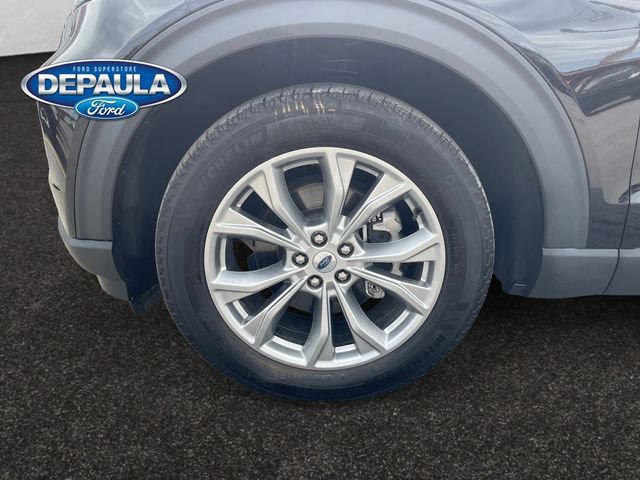 Used 2023 Ford Explorer XLT w/ Equipment Group 202A AWD/4WD image 18