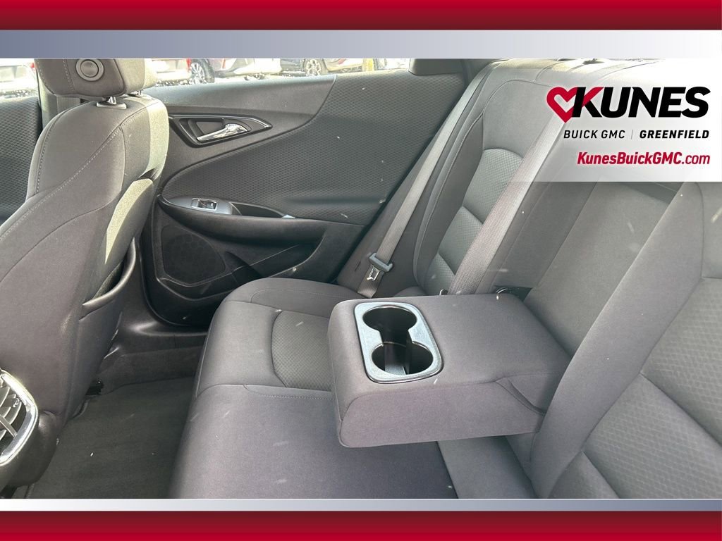 Used 2023 Chevrolet Malibu LT image 38
