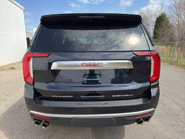 Used 2022 GMC Yukon XL Denali image 3