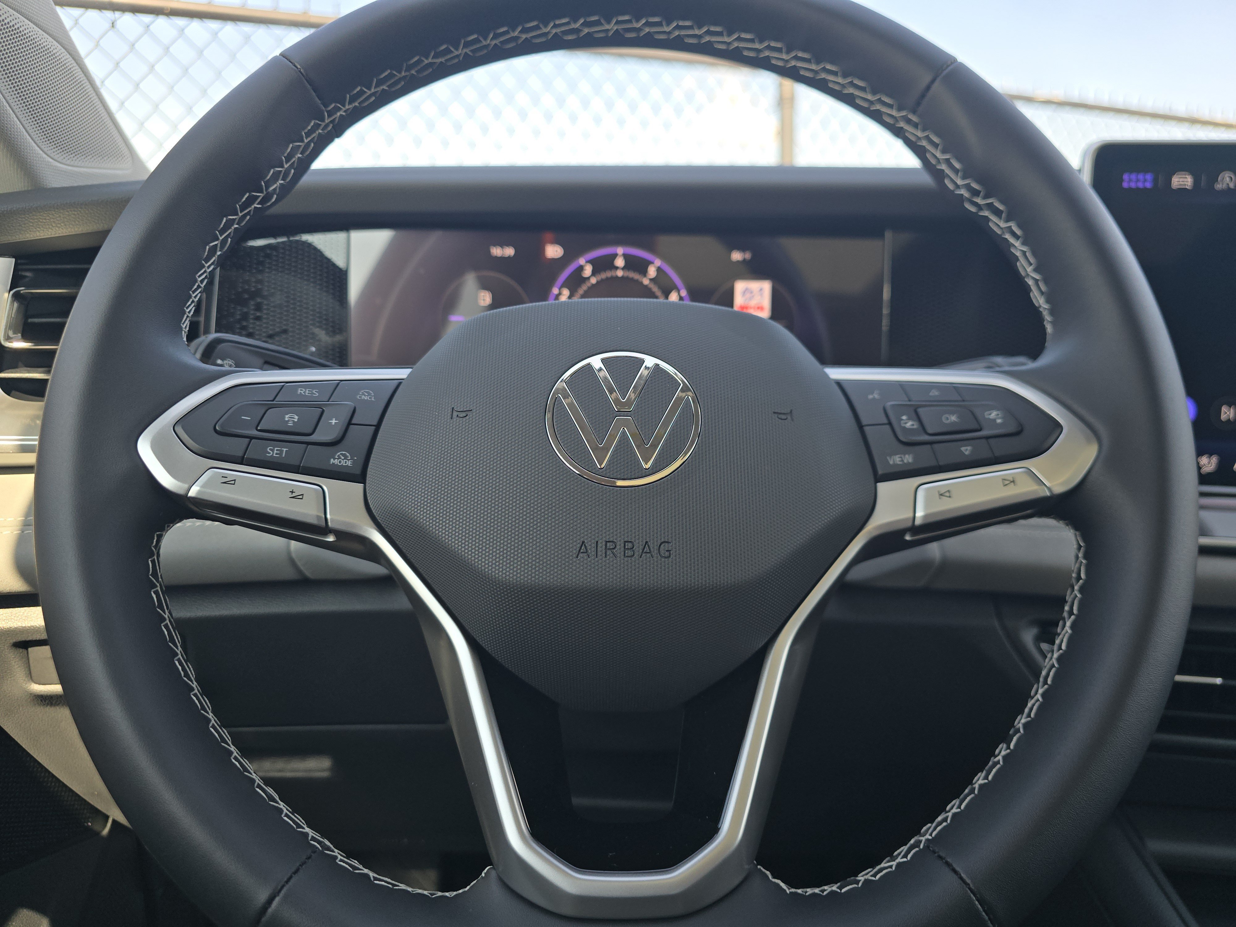 New 2026 Volkswagen Tiguan SE AWD/4WD image 22