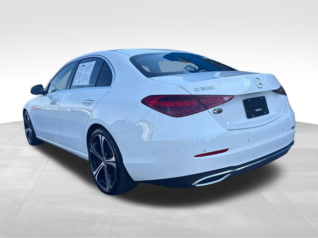 Used 2025 Mercedes-Benz C 300 Sedan image 3
