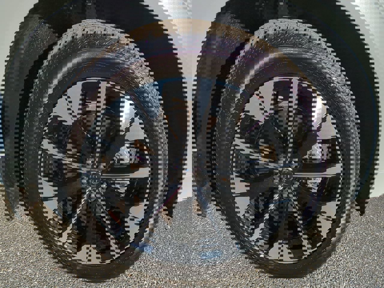 New 2026 Volvo XC60 B5 Plus w/ Protection Package Premier image 11