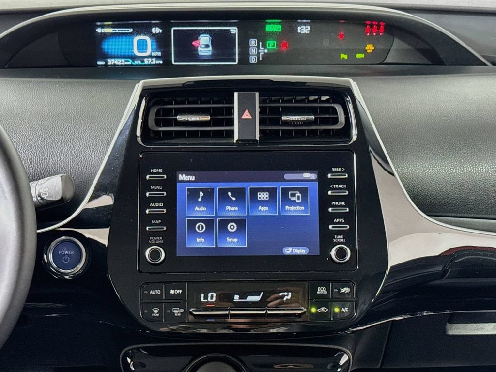 Used 2020 Toyota Prius XLE w/ Advanced Technology Package FWD image 15