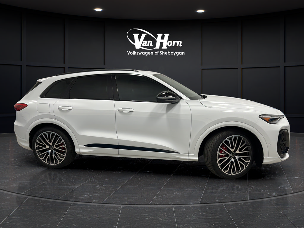 Used 2025 Audi SQ5 Premium Plus AWD/4WD image 8