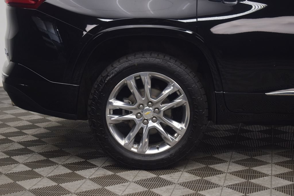 Used 2021 Chevrolet Traverse High Country w/ LPO, Floor Liner Package FWD image 35