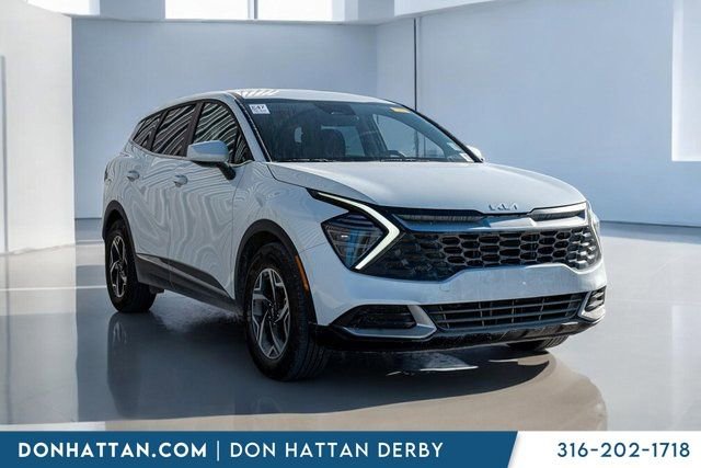 Used 2024 Kia Sportage LX image 30