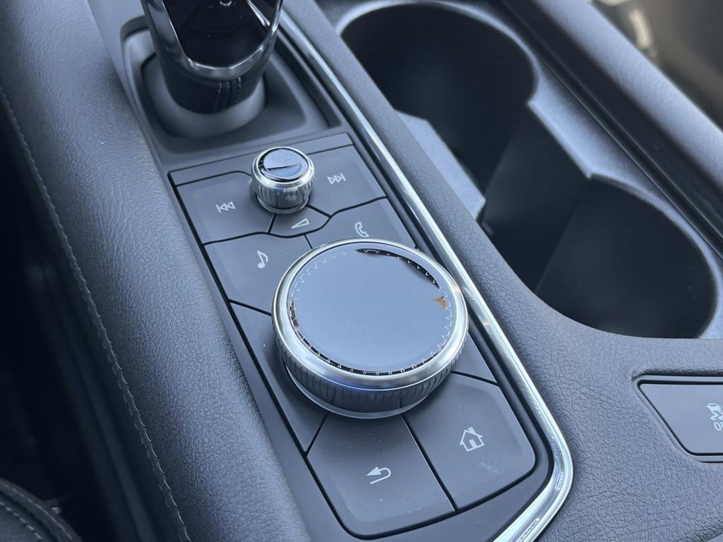 New 2026 Cadillac XT5 Luxury FWD image 34