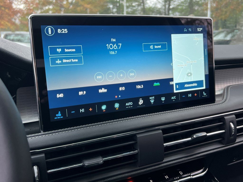 New 2026 Lincoln Corsair Premiere AWD/4WD image 15