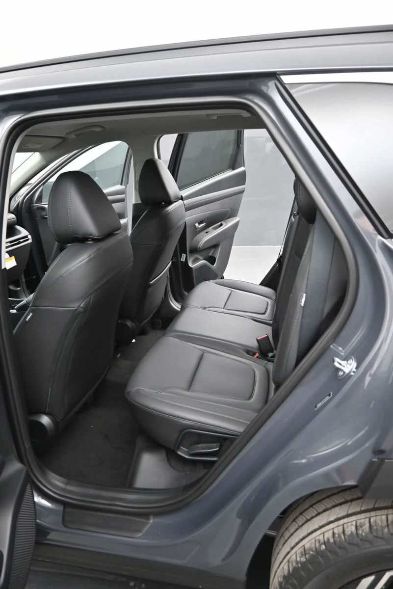 New 2026 Hyundai Tucson SEL Plus AWD/4WD image 14