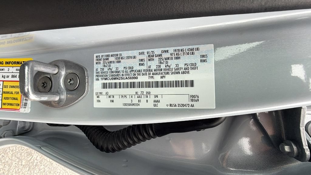 Used 2025 Ford Escape ST-Line FWD image 32