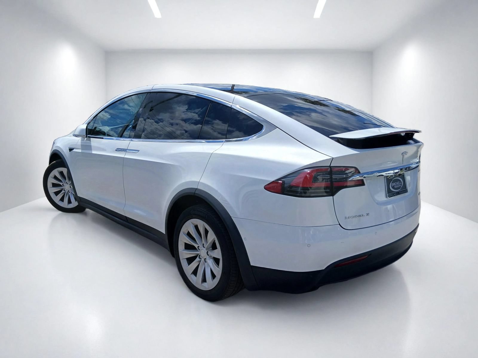 Used 2019 Tesla Model X P100D AWD/4WD image 5