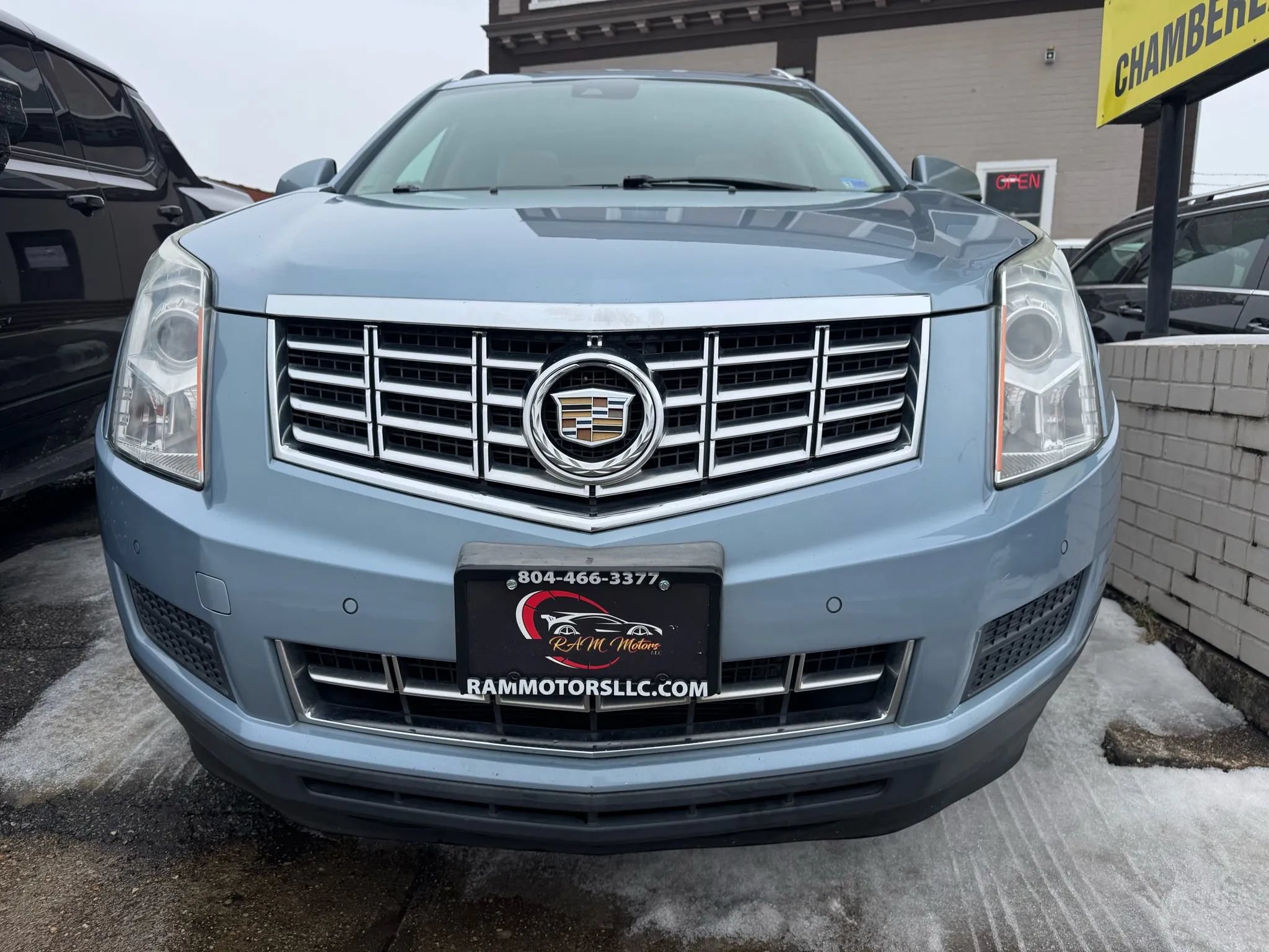 Used 2013 Cadillac SRX Luxury w/ Driver Awareness Package AWD/4WD image 7