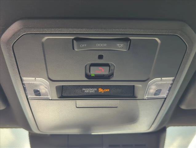 Certified 2025 Toyota Tacoma SR5 image 24