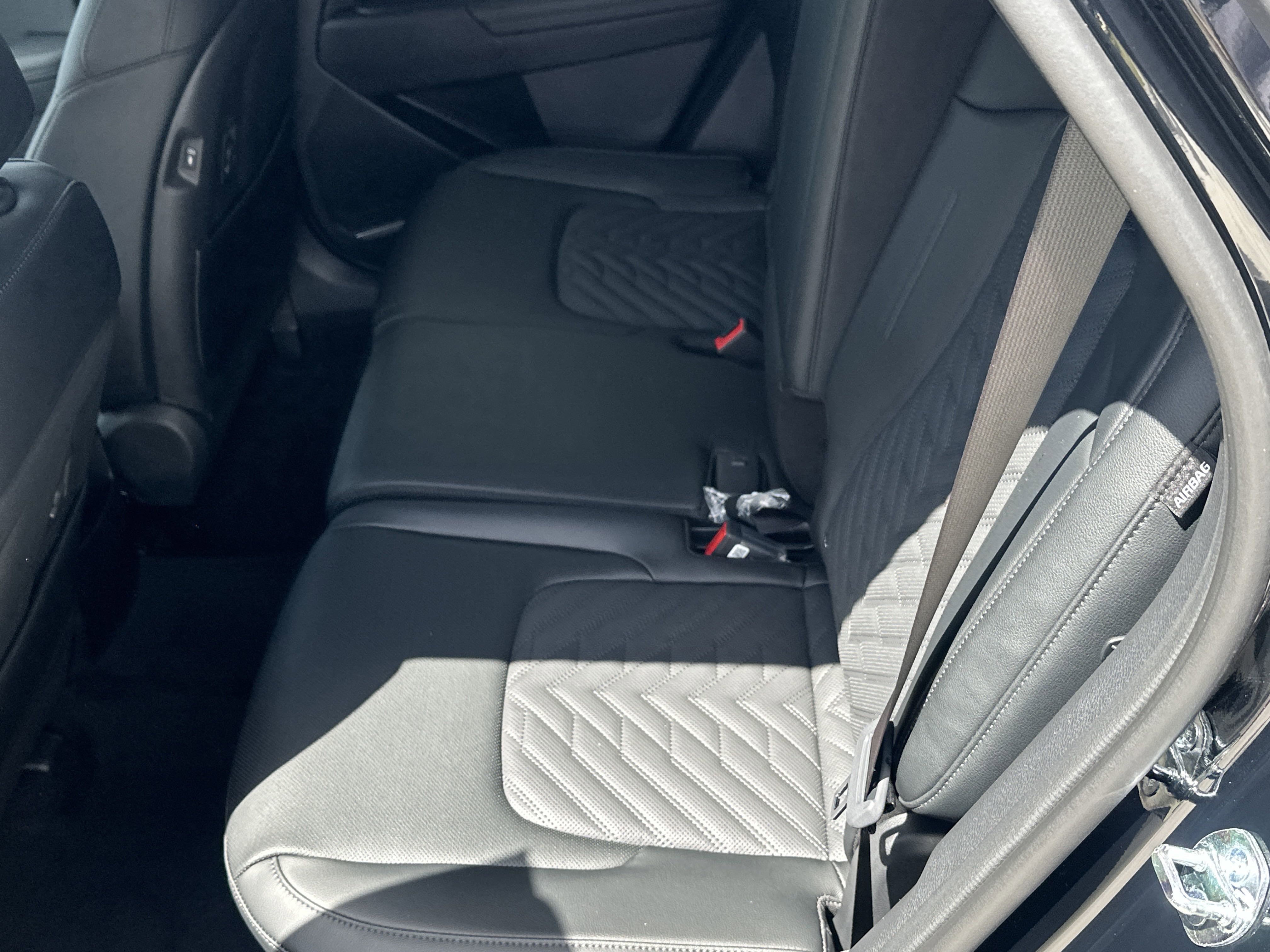 New 2026 Kia Sportage X-Line w/ X-Line Premium Package image 12