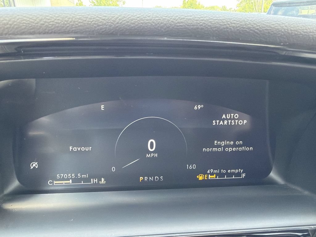 Certified 2023 Lincoln Nautilus Reserve AWD/4WD image 10