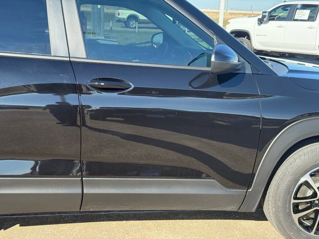 New 2026 Chevrolet TrailBlazer LT w/ Convenience Package image 8