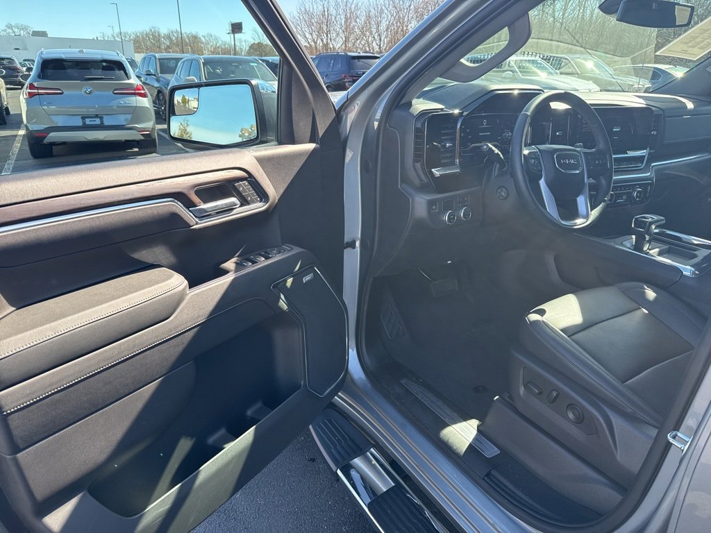 Used 2023 GMC Sierra 1500 SLT w/ SLT Premium Package image 10