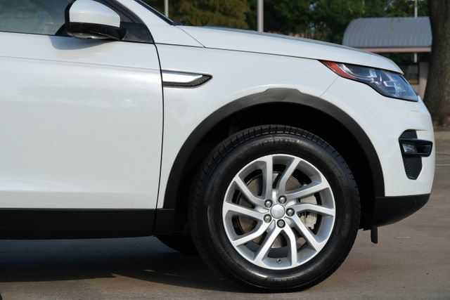 Used 2016 Land Rover Discovery Sport HSE AWD/4WD image 34