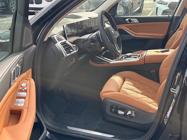 New 2026 BMW X7 xDrive40i image 4