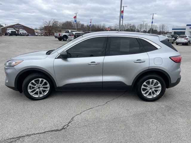 Used 2022 Ford Escape SE image 5