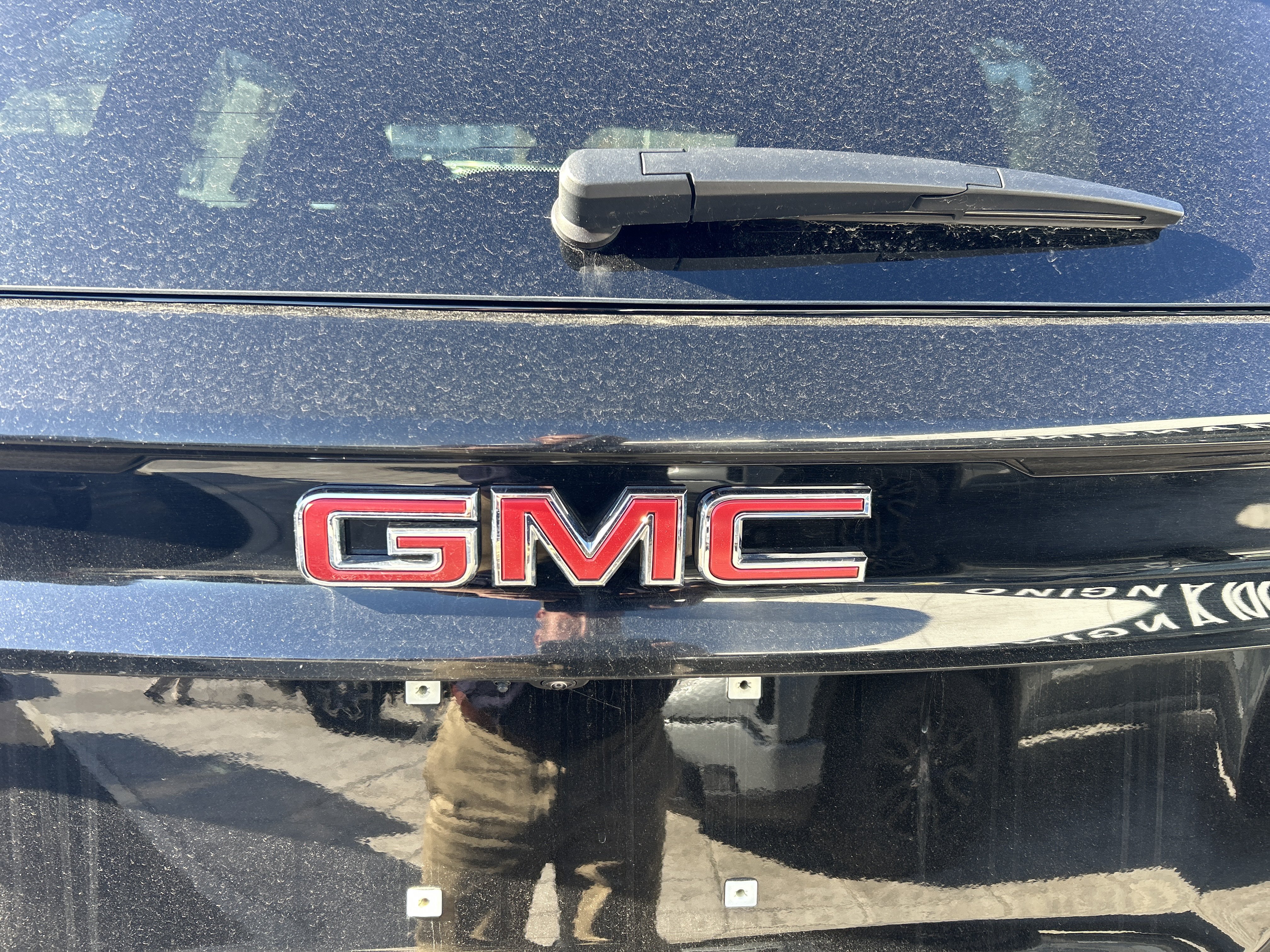 Certified 2024 GMC Acadia Elevation AWD/4WD image 7