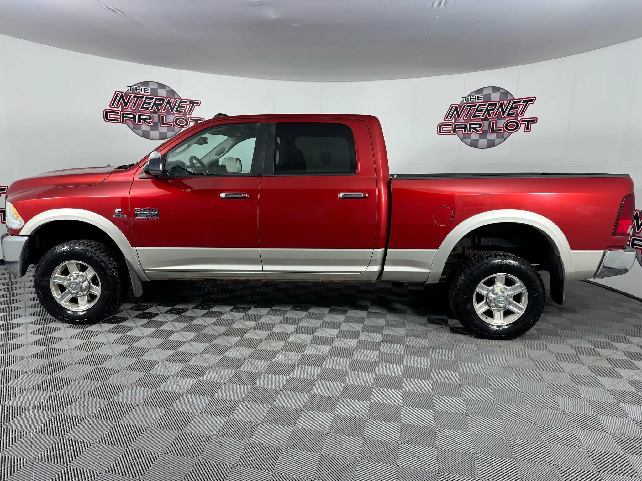 Used 2010 Dodge Ram 3500 Truck Laramie w/ Protection Group AWD/4WD image 4
