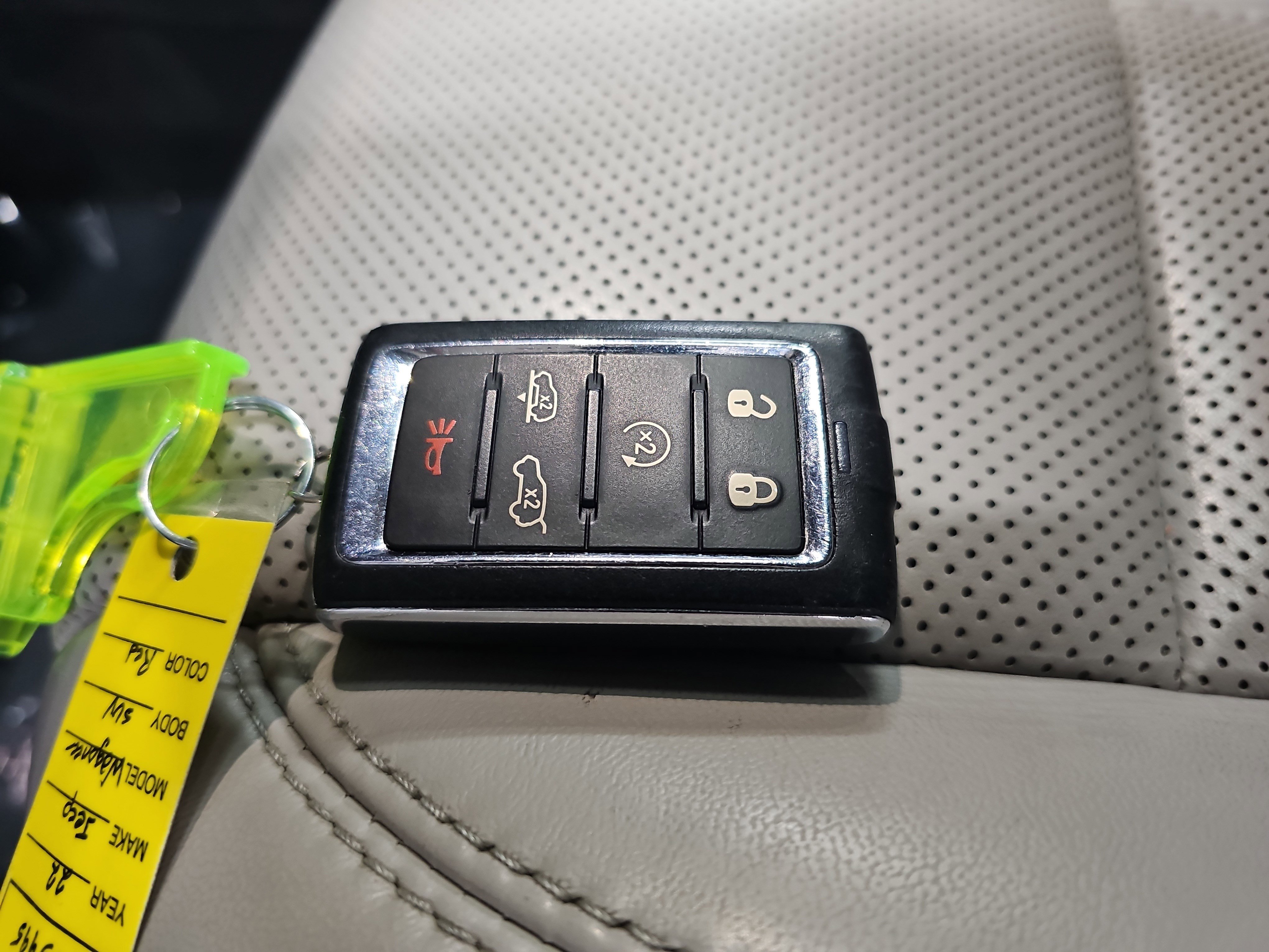 Used 2022 Jeep Wagoneer Series III w/ Premium Group I image 37