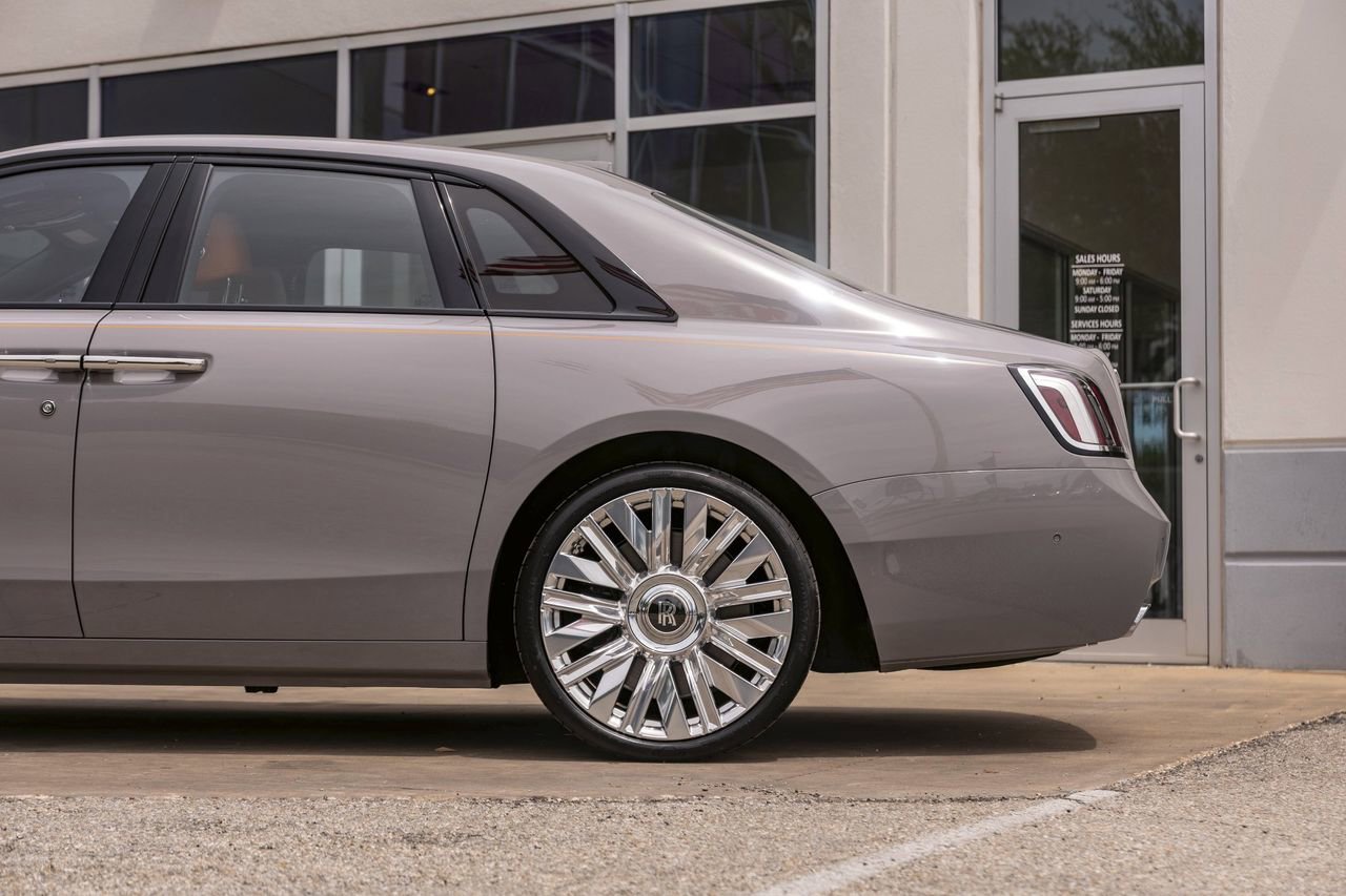 New 2026 Rolls-Royce Ghost image 19
