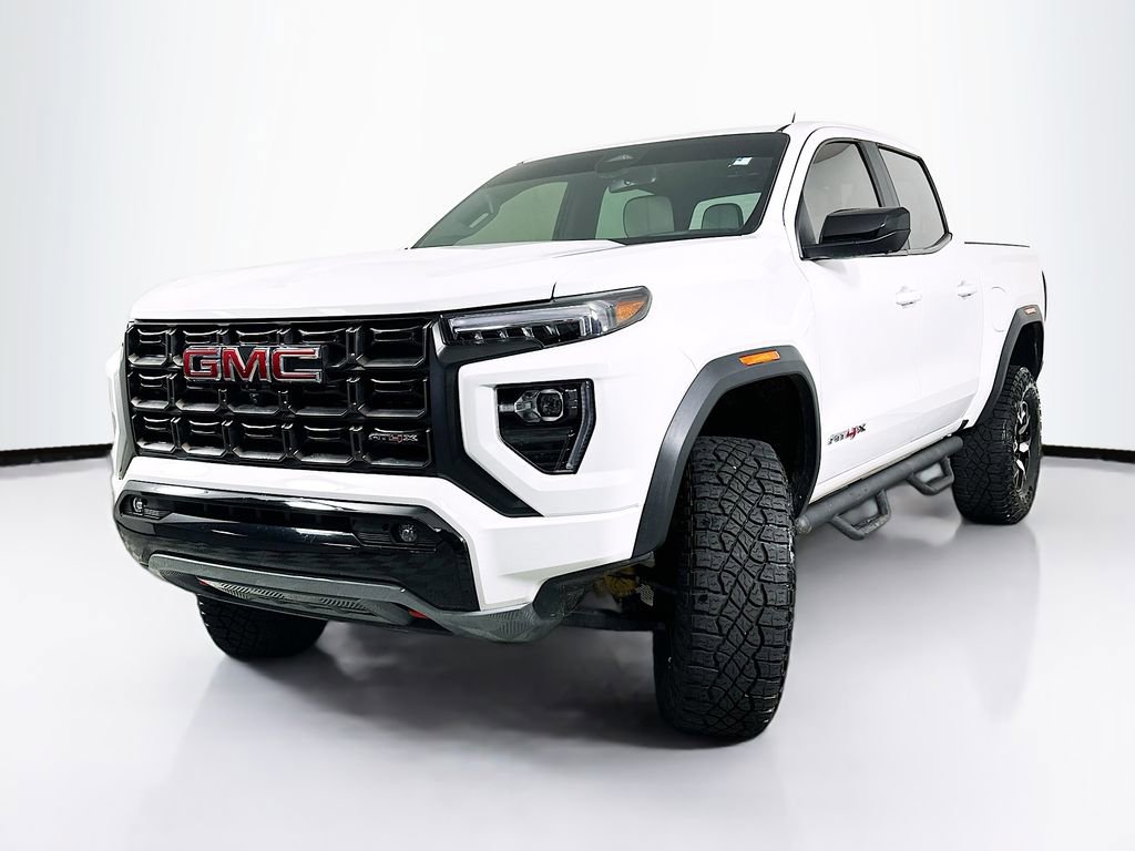 Used 2024 GMC Canyon AT4X image 2