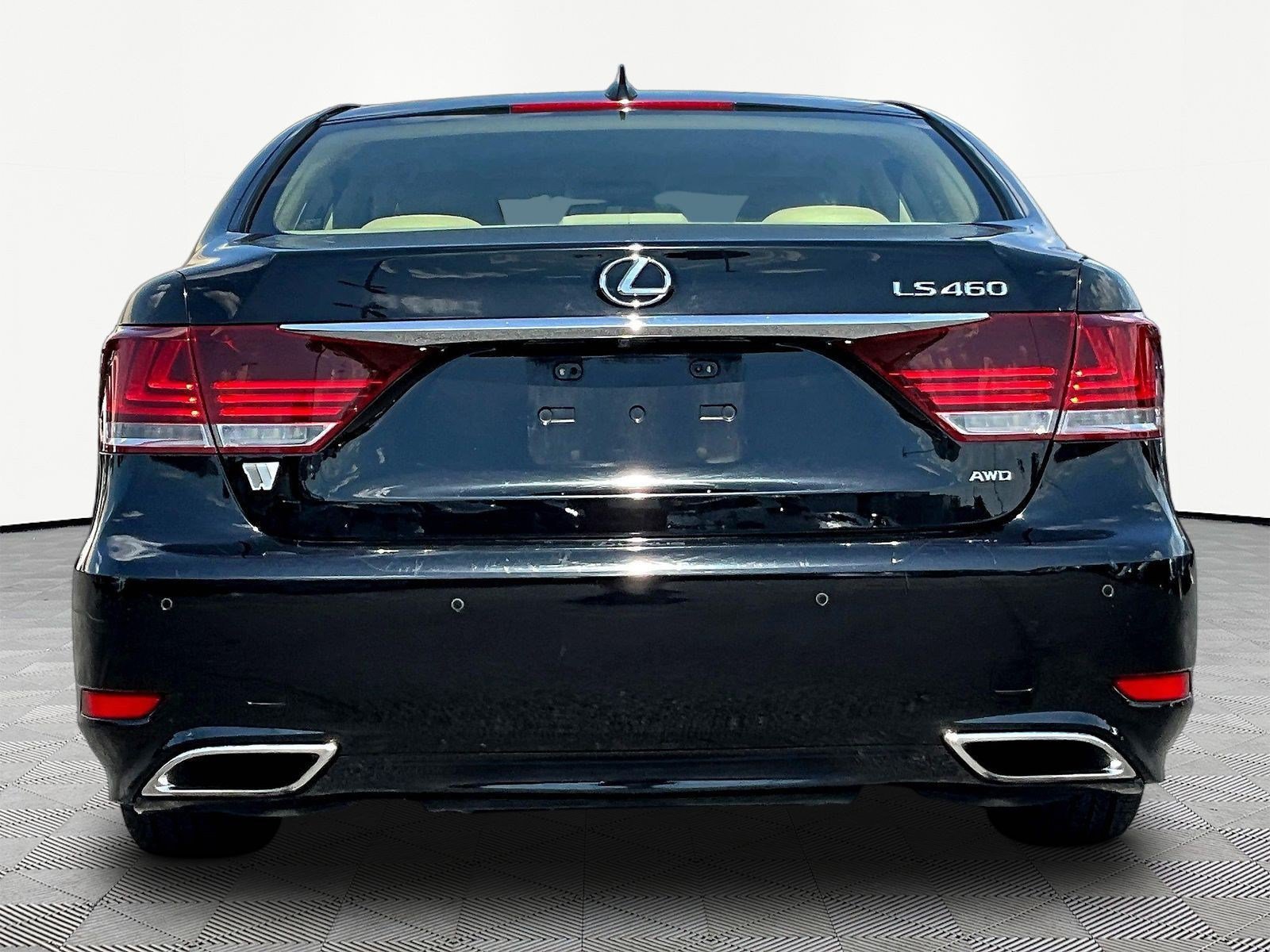 Used 2014 Lexus LS 460 AWD w/ Comfort Package image 5