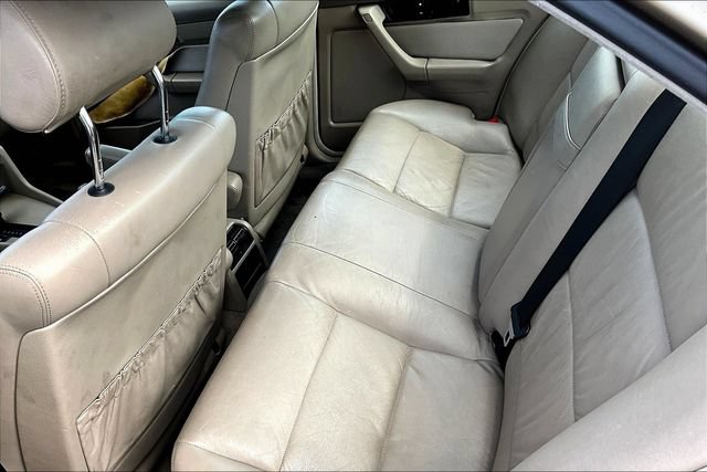 Used 1992 BMW 525i Sedan RWD image 5