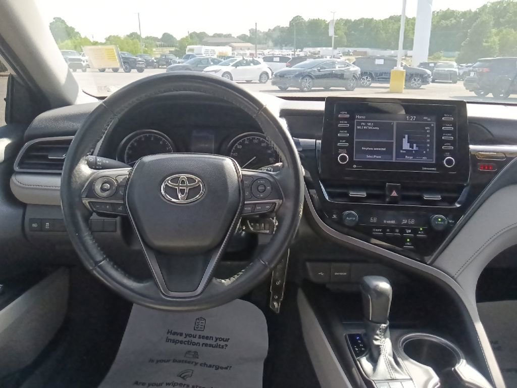 Used 2023 Toyota Camry SE FWD image 25