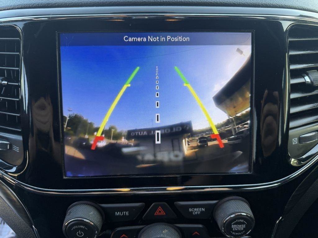 Used 2019 Jeep Grand Cherokee Altitude AWD/4WD image 15