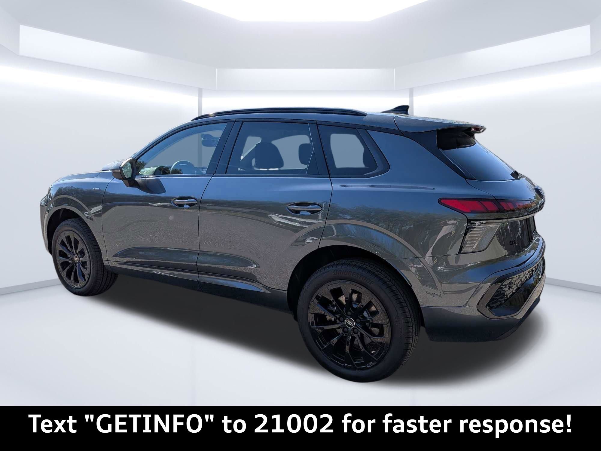 New 2026 Audi Q3 quattro 2.0T AWD/4WD image 6