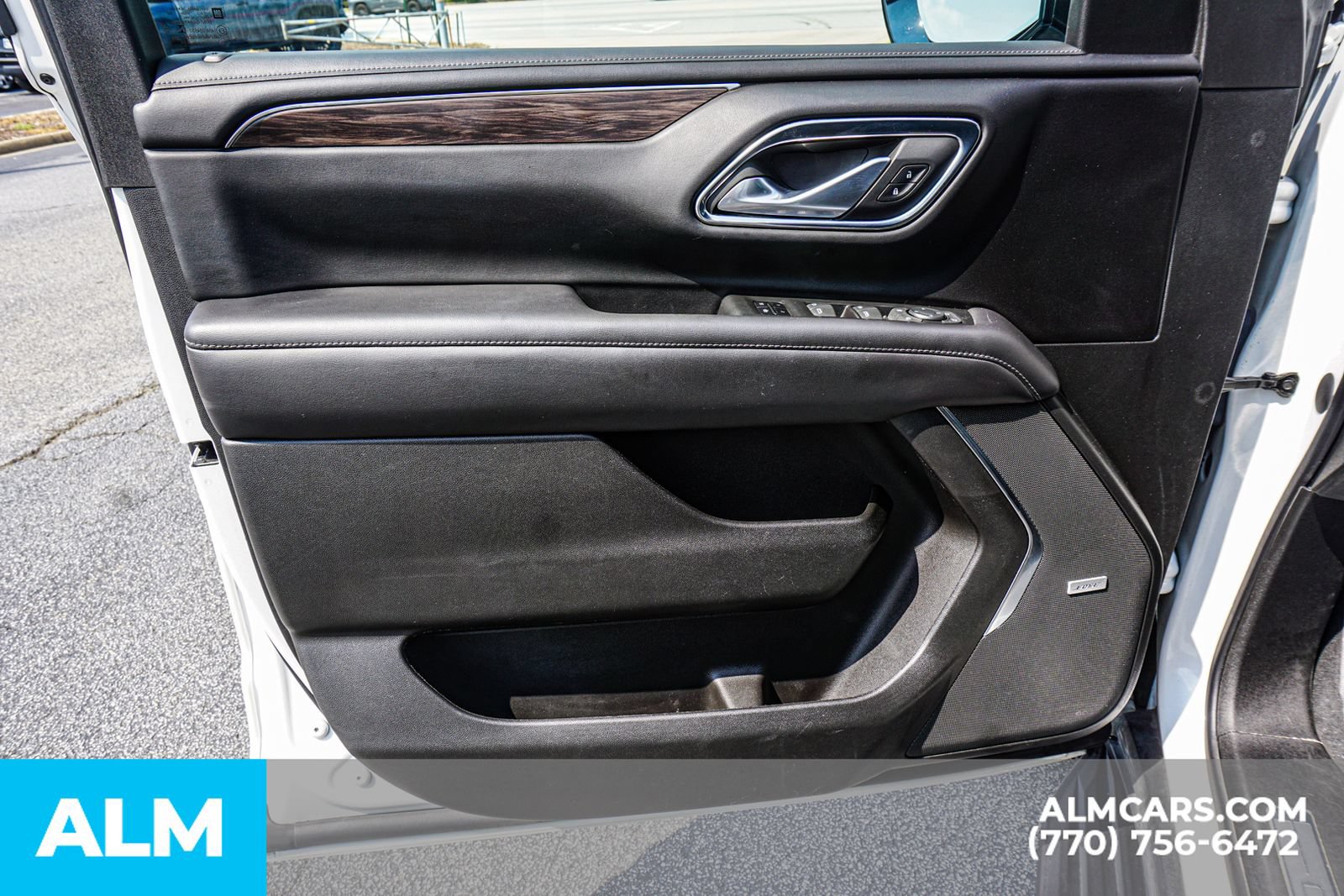 Used 2022 Chevrolet Suburban LT w/ LT Signature Package AWD/4WD image 53