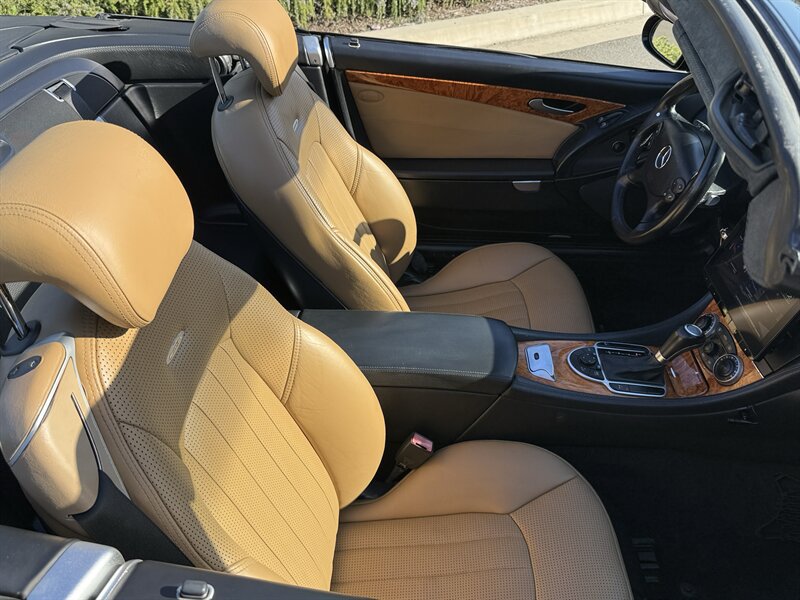 Used 2006 Mercedes-Benz SL 65 AMG image 16