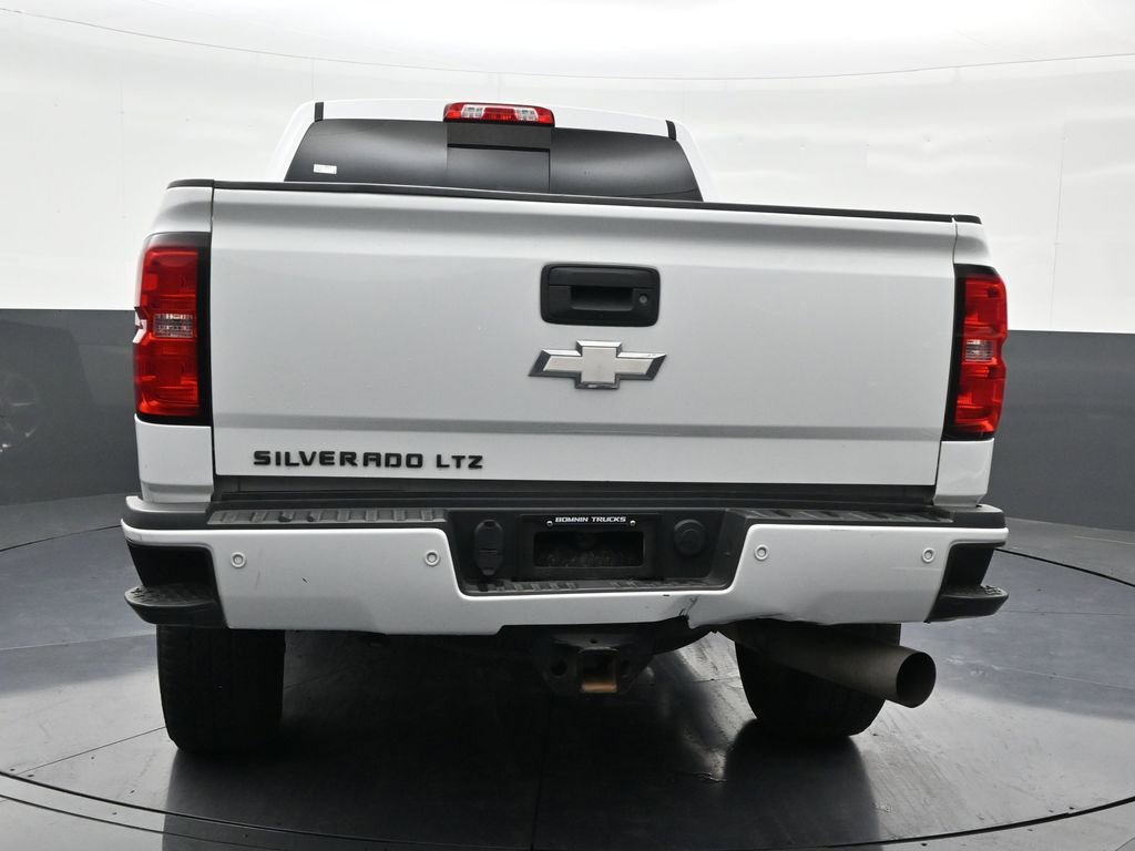 Used 2018 Chevrolet Silverado 2500 LTZ w/ Duramax Plus Package image 4