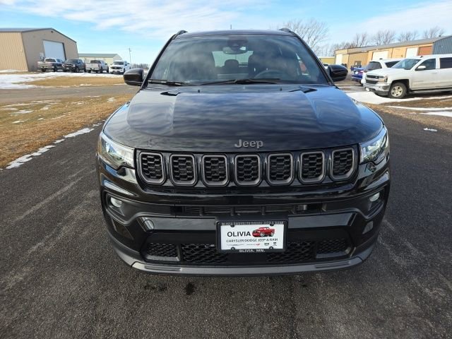 New 2026 Jeep Compass Latitude image 2