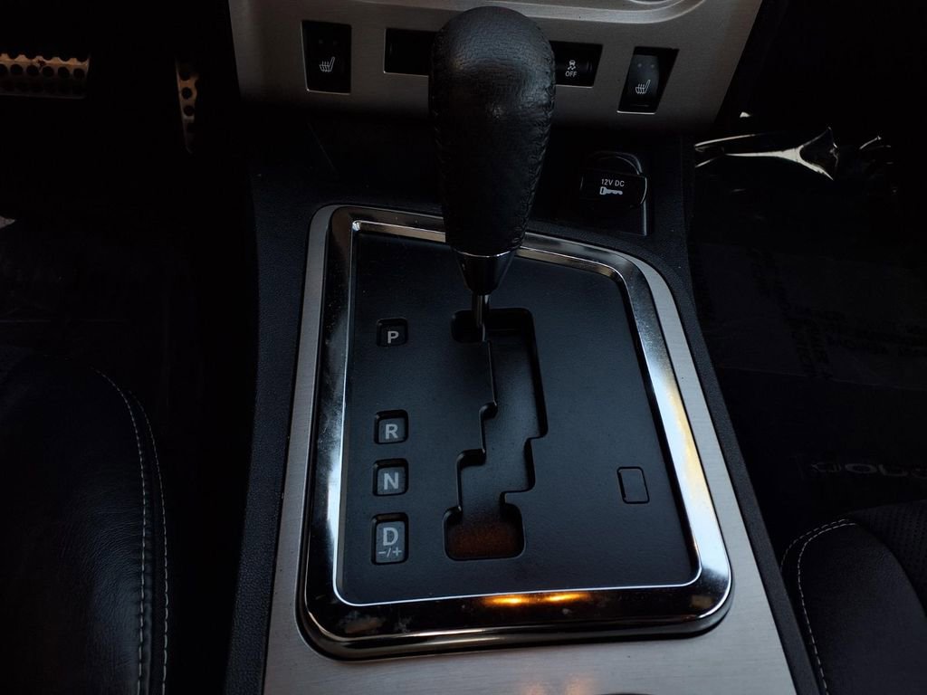 Used 2011 Dodge Challenger SRT8 w/ SRT Option Group II RWD image 9