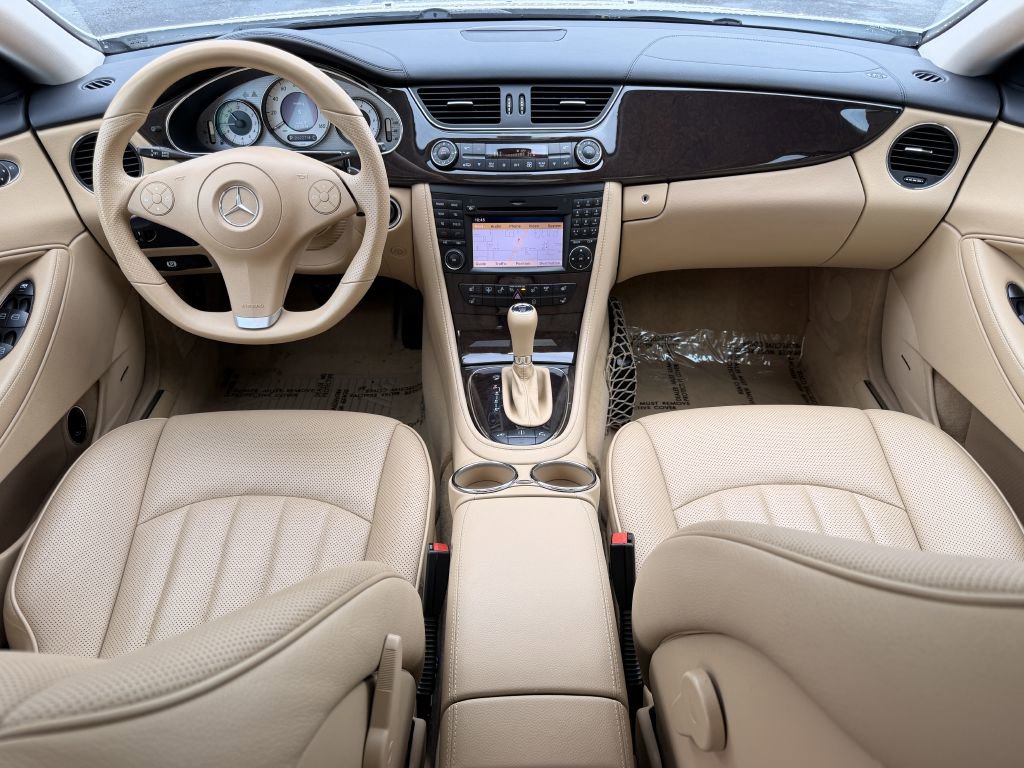 Used 2011 Mercedes-Benz CLS 550 image 13