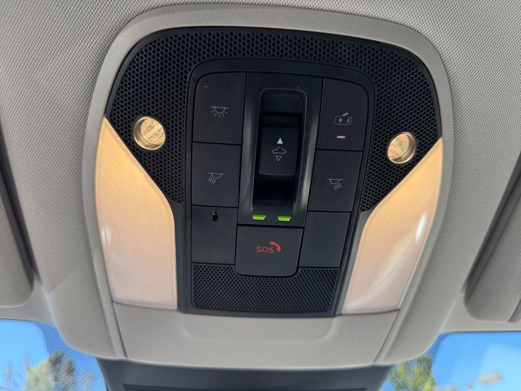 Used 2022 INFINITI QX50 Sensory image 24