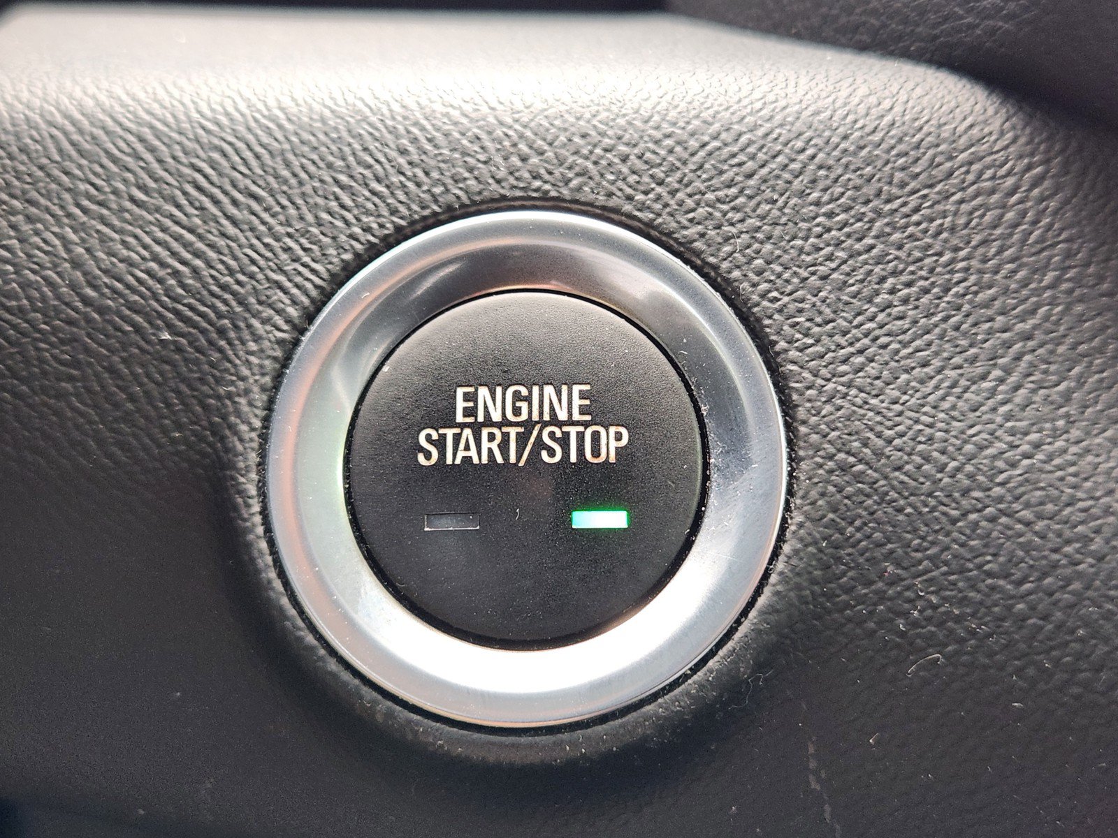 Used 2024 GMC Terrain AT4 w/ Infotainment Package II AWD/4WD image 18