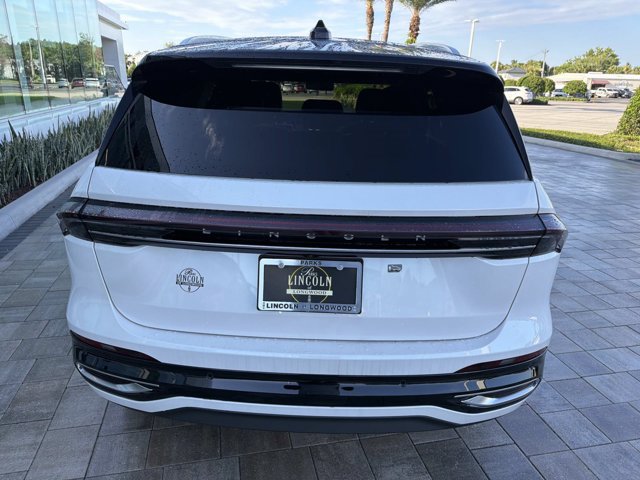 New 2026 Lincoln Nautilus Reserve AWD/4WD image 3