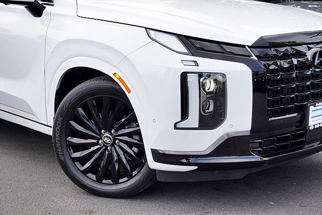 Certified 2025 Hyundai Palisade Calligraphy AWD/4WD image 4