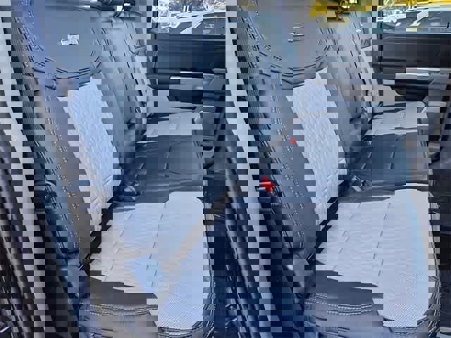 Used 2024 Ford F450 Limited w/ FX4 Off-Road Package image 22