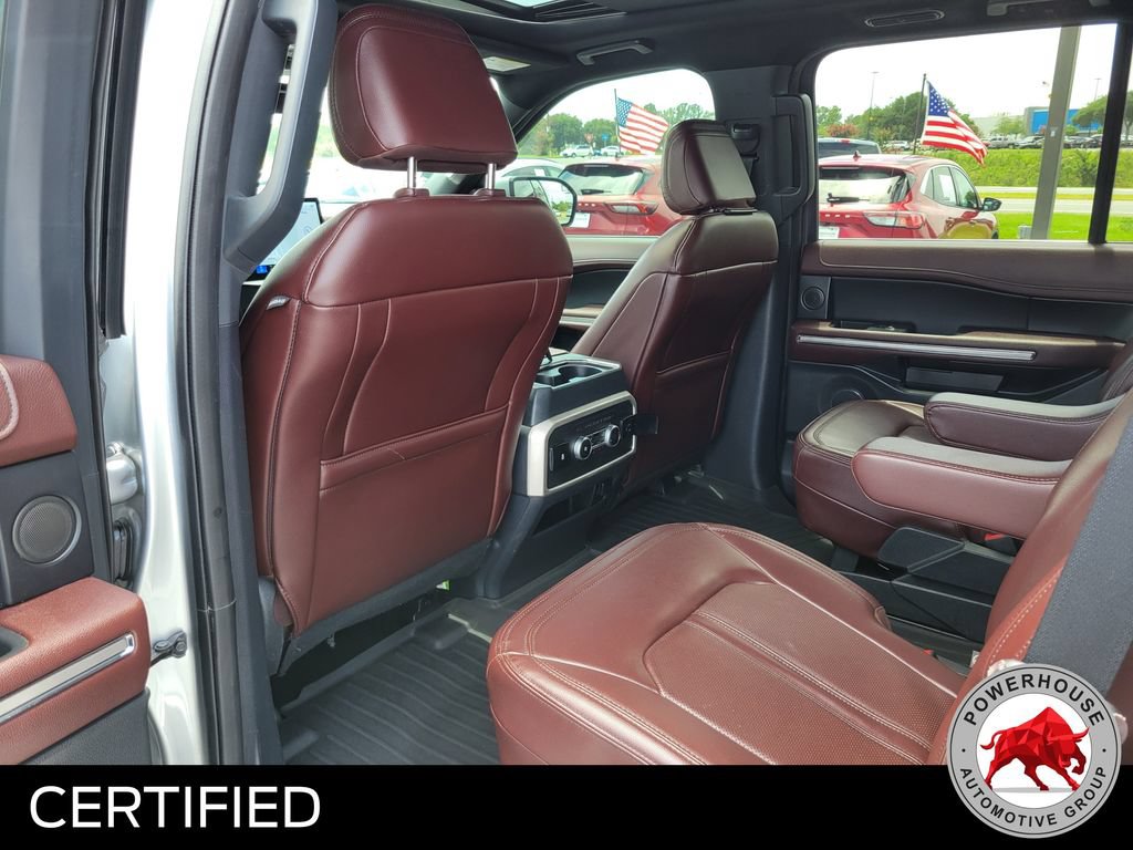 Used 2022 Ford Expedition Limited RWD image 15