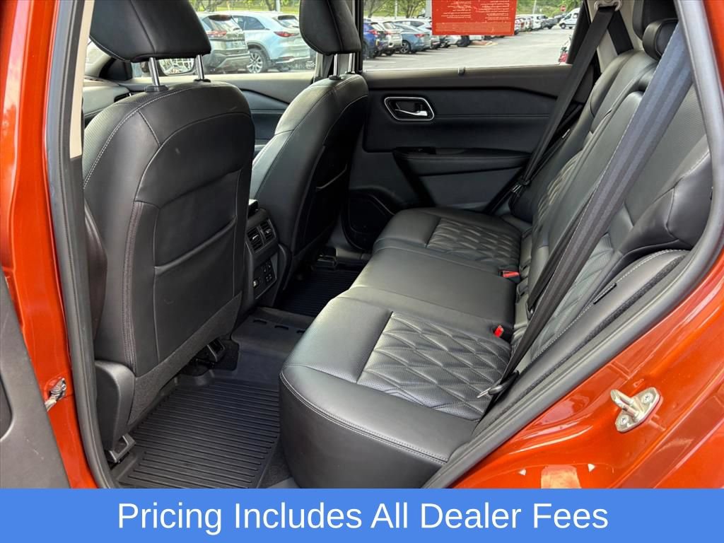 Certified 2021 Nissan Rogue Platinum AWD/4WD image 22