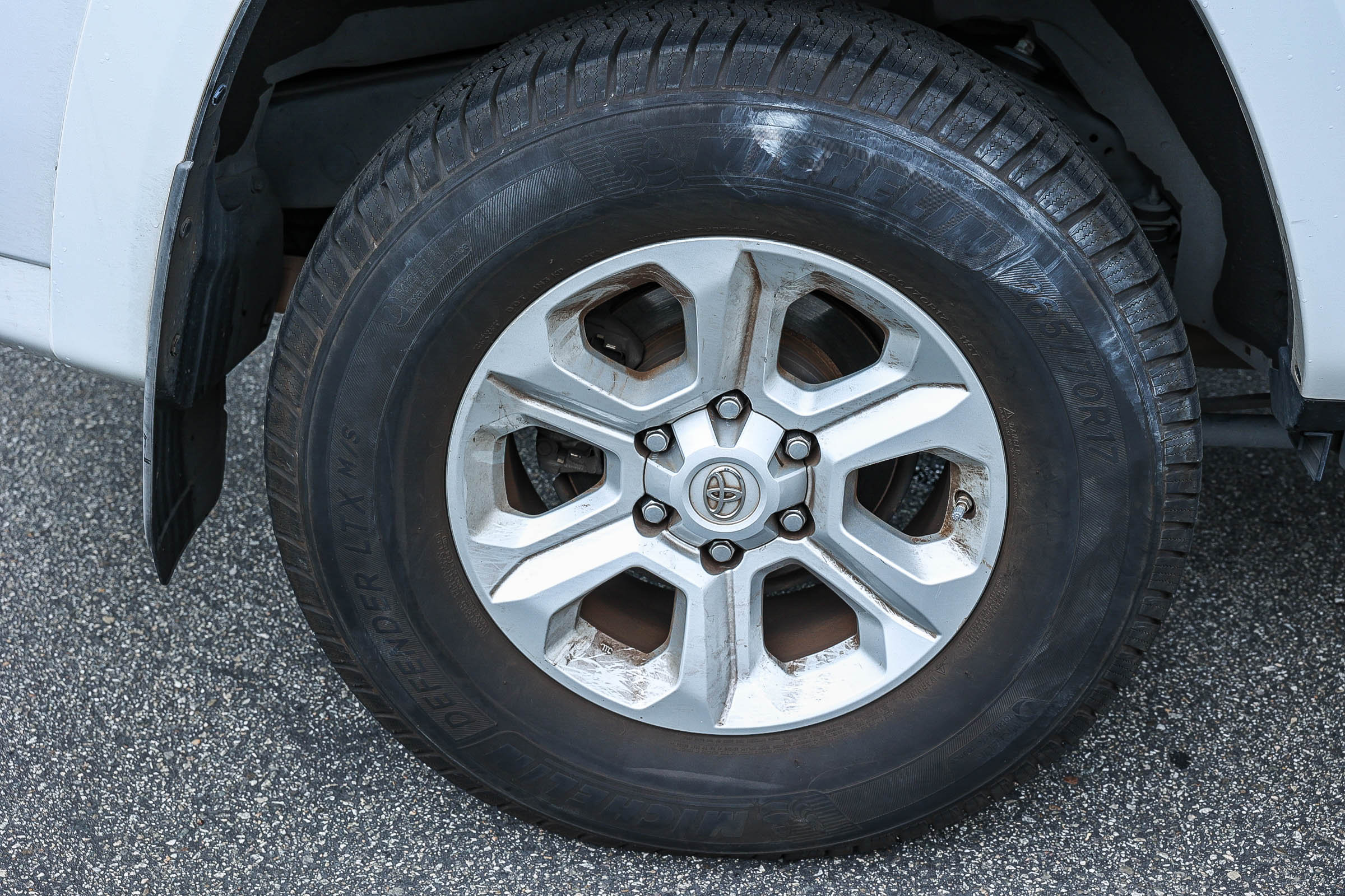 Used 2016 Toyota 4Runner SR5 image 9