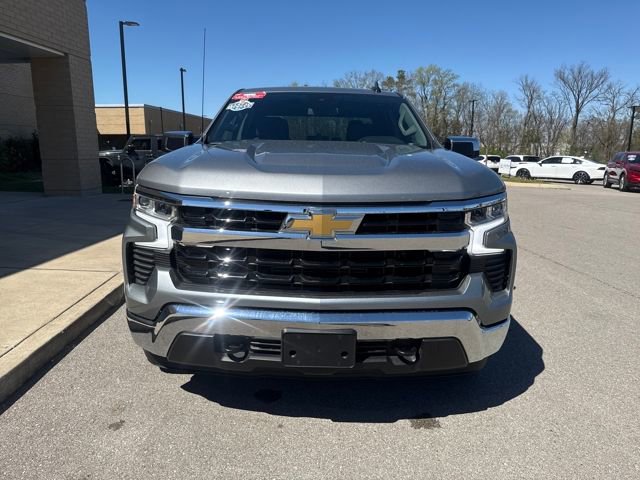 Used 2023 Chevrolet Silverado 1500 LT AWD/4WD image 7